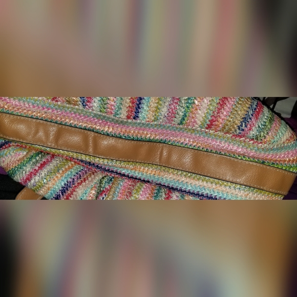 Women's Lily Bloom Small Woven Boho Adjustable Crossbody Pastel Bag - Picture 6 of 9